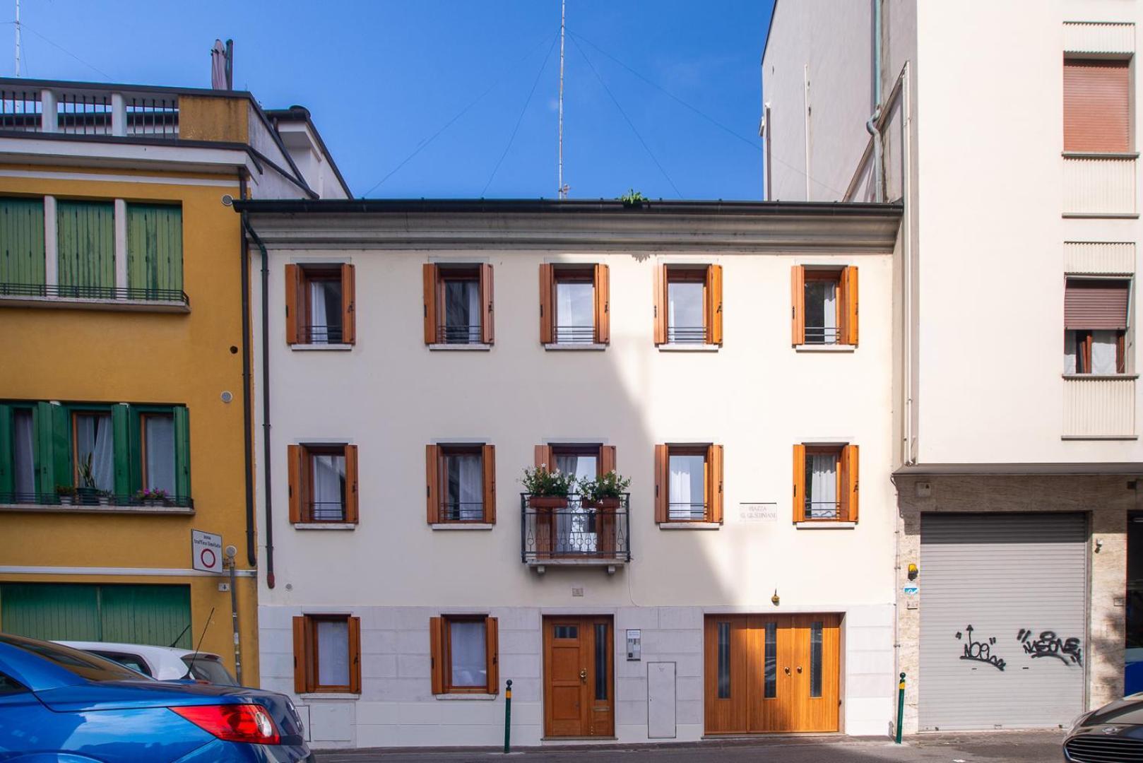 Giustiniani Apartments Тревизо Екстериор снимка